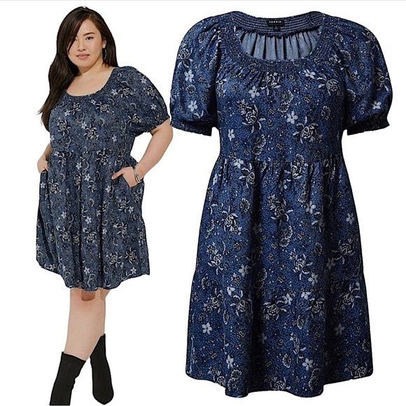 torrid Dresses & Skirts - Torrid Chambray Puff Sleeve Smocked Dress